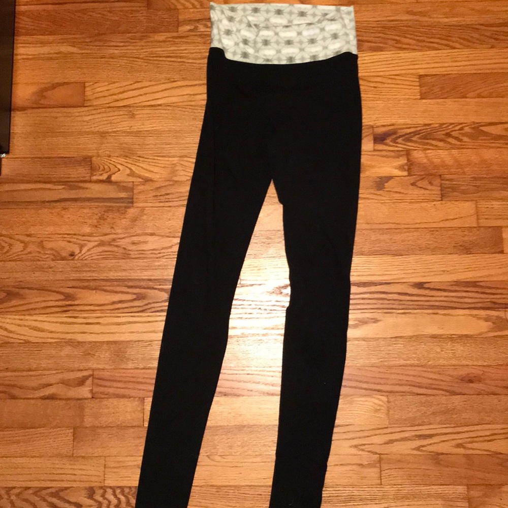 Victoria Secret Yoga Pants (Long)